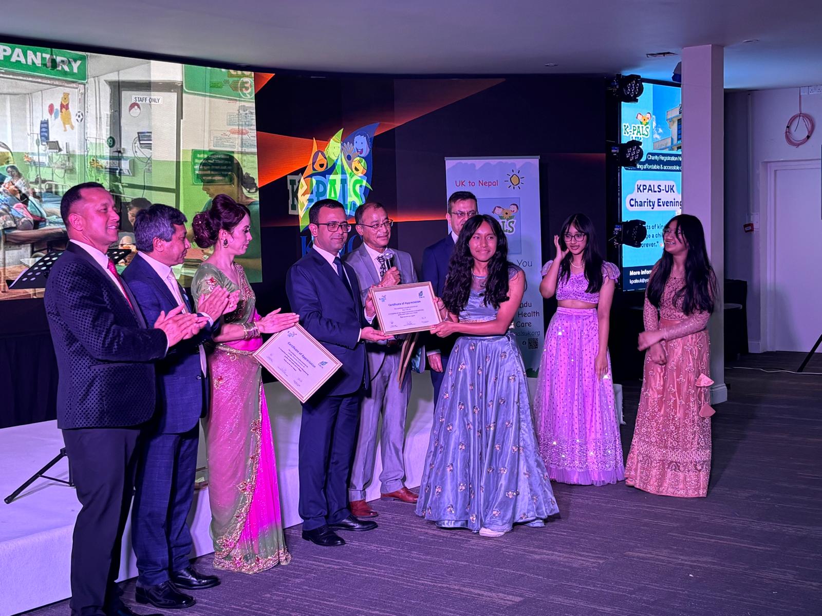 नेपालमा बाल अस्पताल बनाउन लन्डनमा च्यारिटी